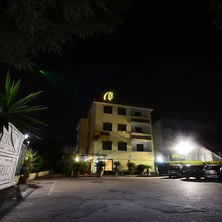 Clinton Hotell Casoria