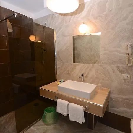 Hotel Clinton Casoria