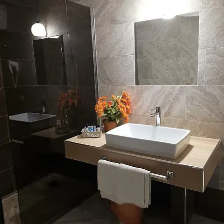 Hotell Clinton Casoria