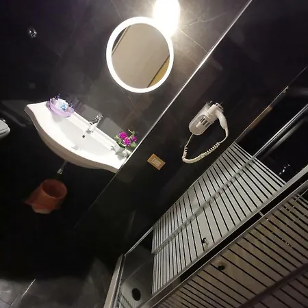 Clinton Hotell Casoria