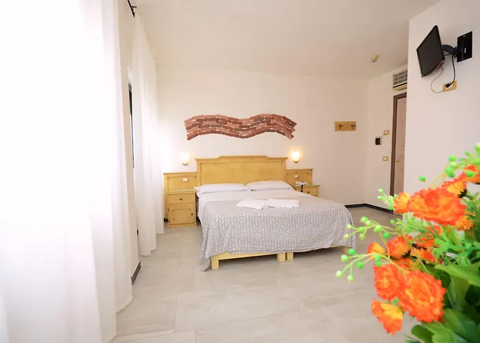 Clinton קאסוריה